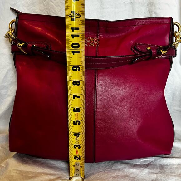 Coach Colette Leather Hobo
Style Number: 16413 - Picture 12 of 15